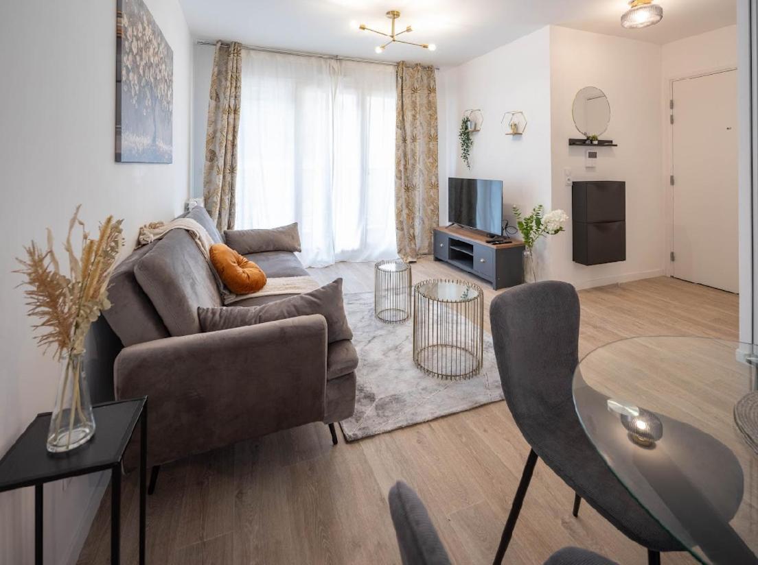 Sejour Unique A Pierrefitte Lägenhet Exteriör bild