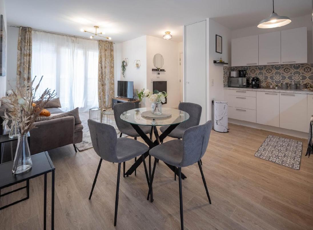 Sejour Unique A Pierrefitte Lägenhet Exteriör bild